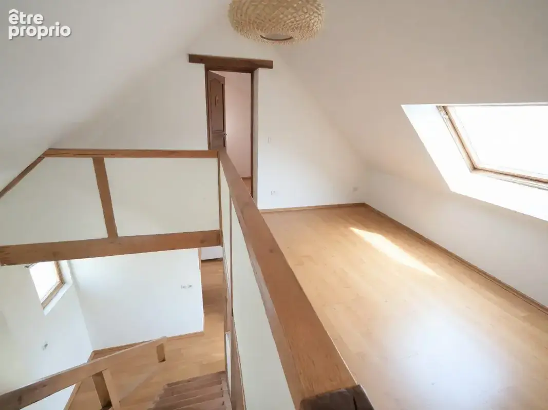 Maison 117 m² à Epaux-Bezu  - photo 9