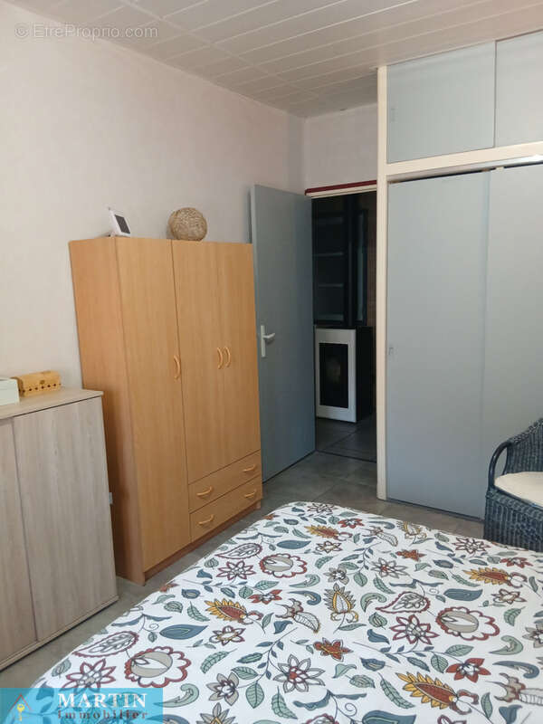 Maison à SAINT-LAURENT-DE-CERDANS