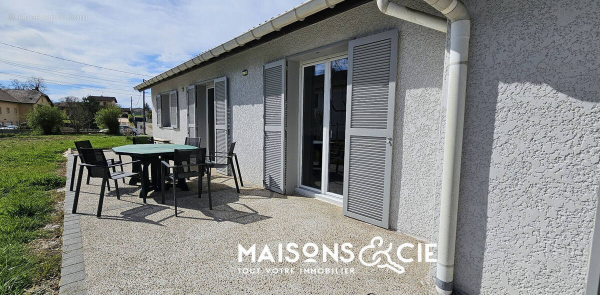 Maison à LAGNIEU