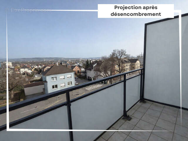 À vendre   F3 au dernier étage avec deux balcons   Saint-Louis, secteur central - photo 13