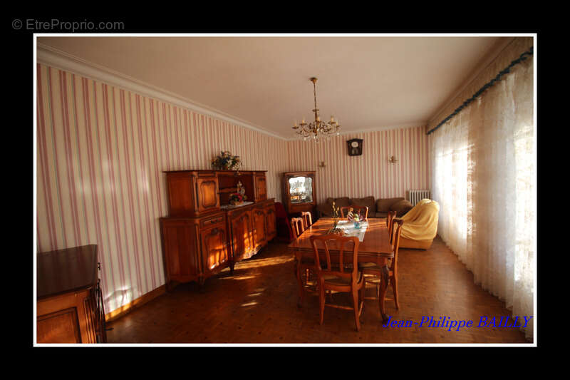 Maison à BENEJACQ
