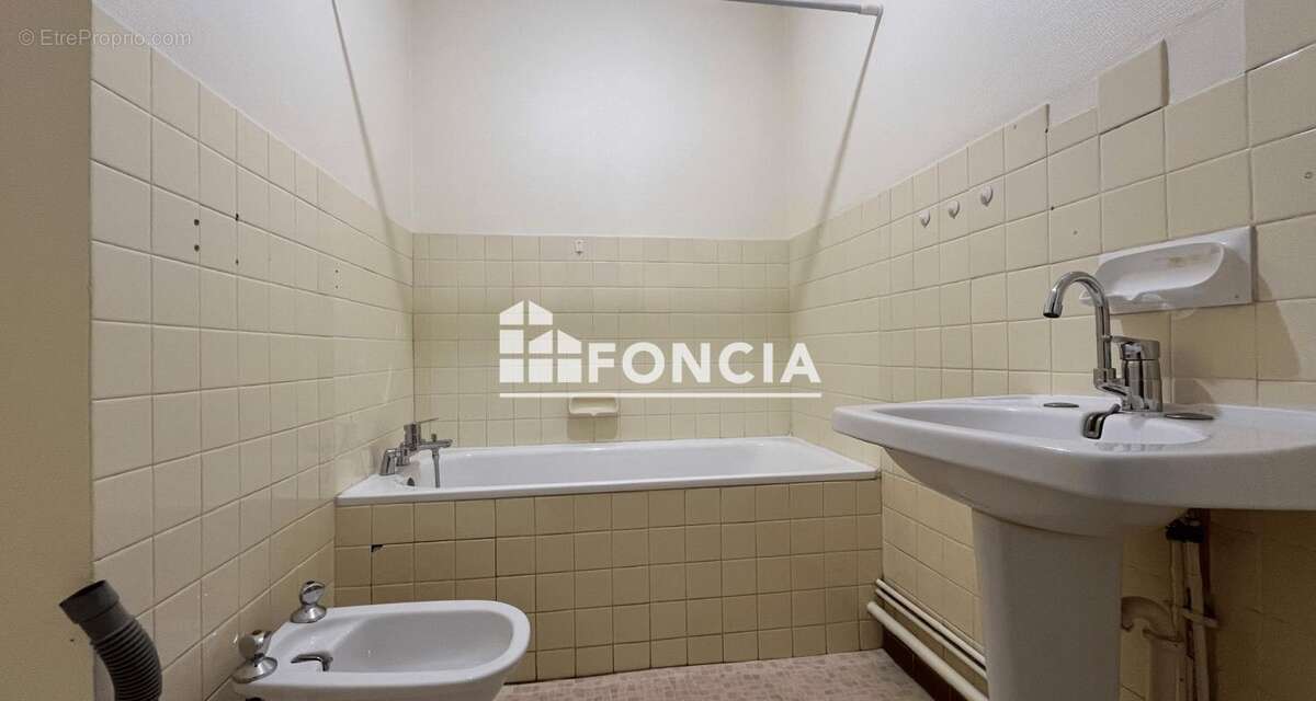 Appartement à BOURGOIN-JALLIEU