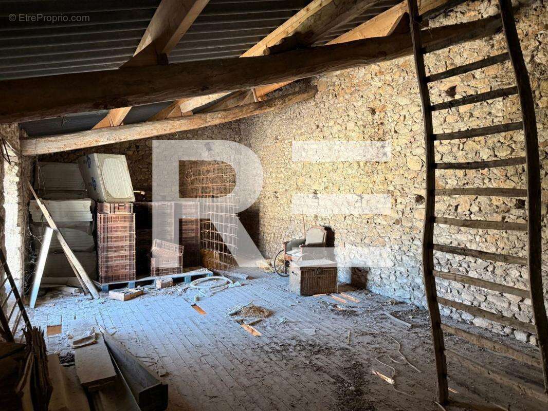 Maison à SAINT-GENIES-DE-MALGOIRES