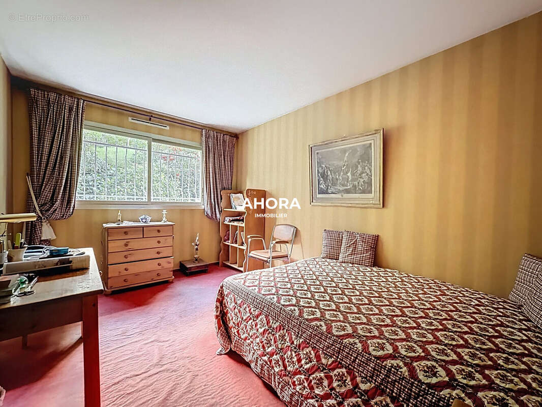 Appartement à MARSEILLE-9E