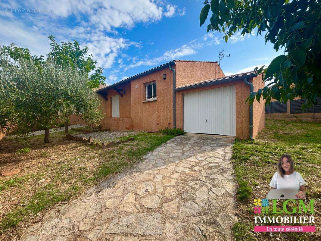 Maison à SAINT-JEAN-DE-LA-BLAQUIERE