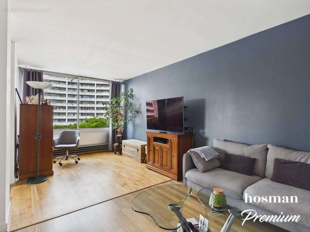 Appartement à PARIS-15E