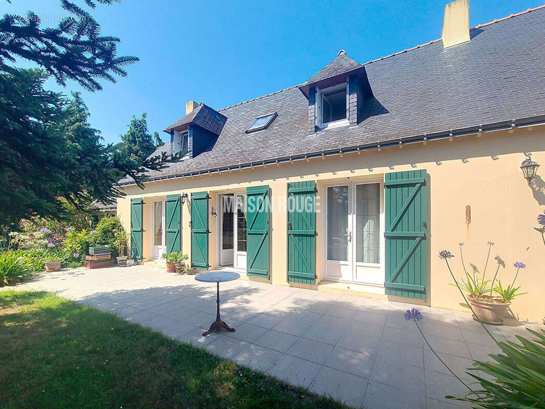 Maison à LARMOR-BADEN