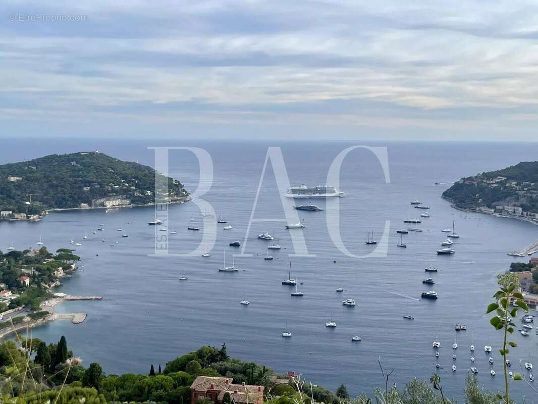 Maison à VILLEFRANCHE-SUR-MER