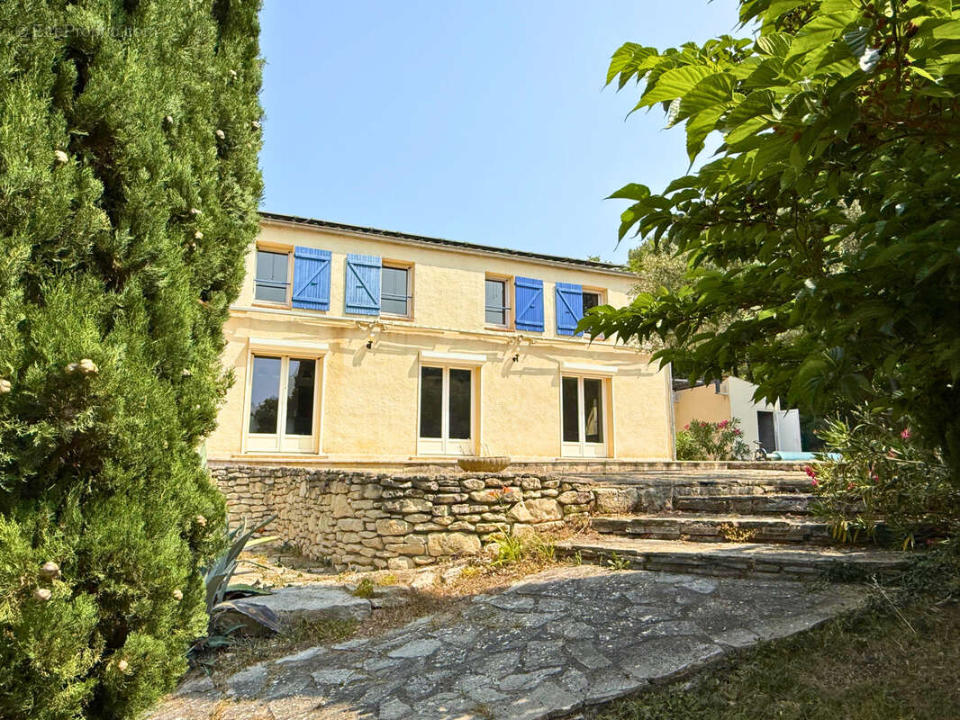 Maison à PIERREVERT
