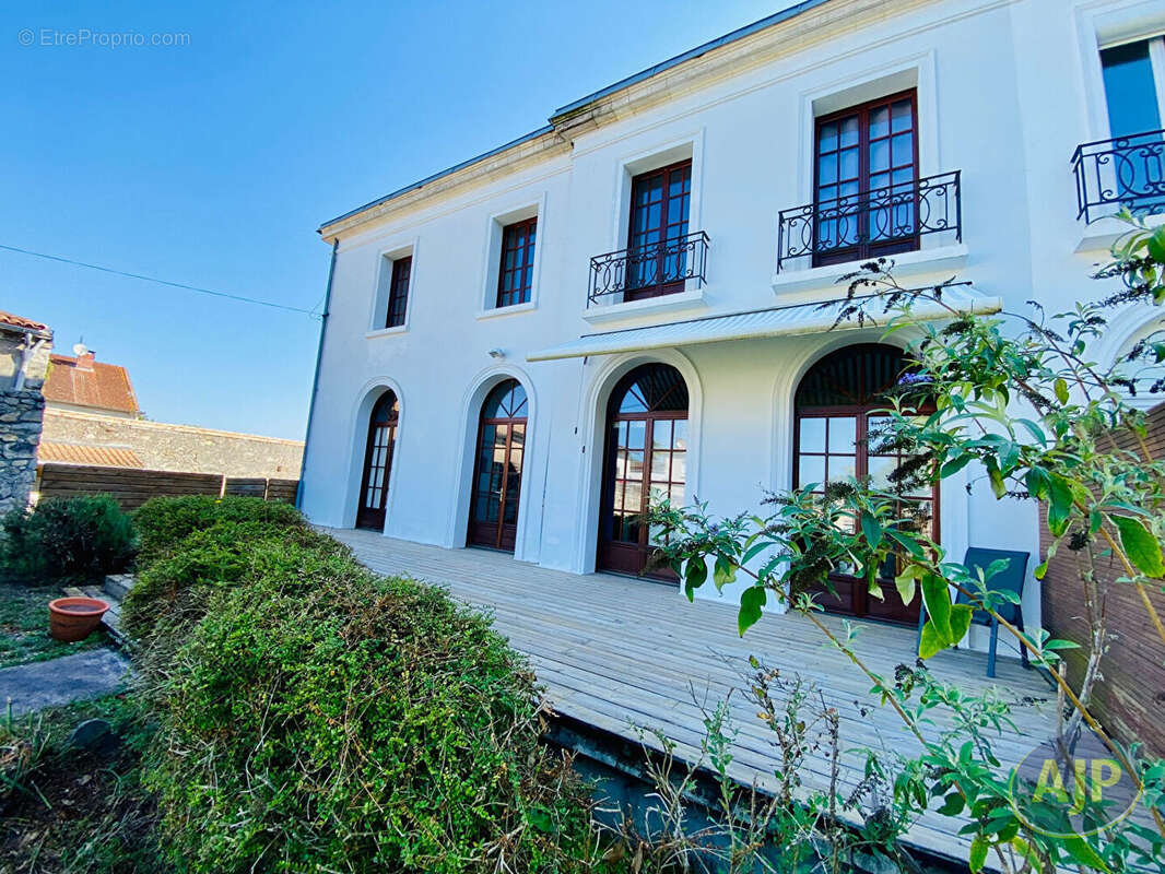 Maison à SAINT-VIVIEN-DE-MEDOC