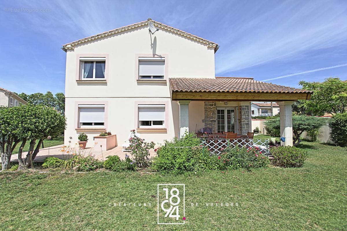 Maison à RODILHAN