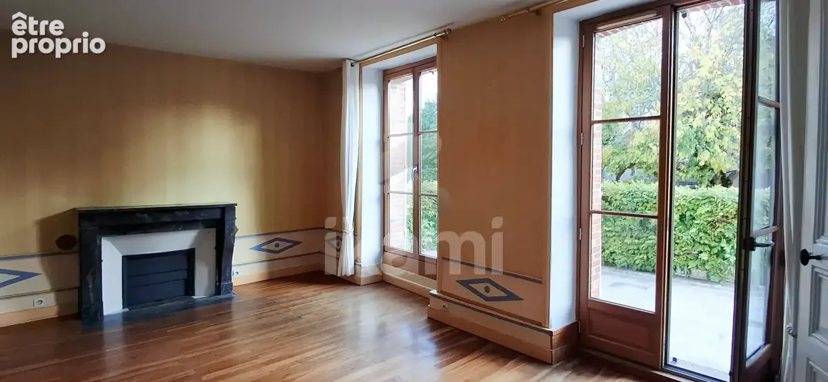 Seignelay en Bourgogne -  Maison bourgeoise  7 pièces + dépendances - photo 9
