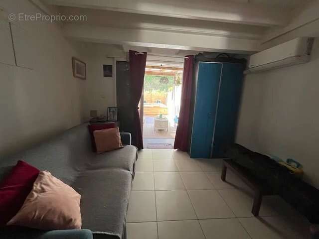 Maison à LES TROIS-ILETS