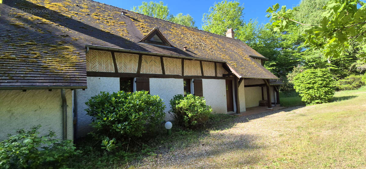 Maison à LA FERTE-SAINT-CYR