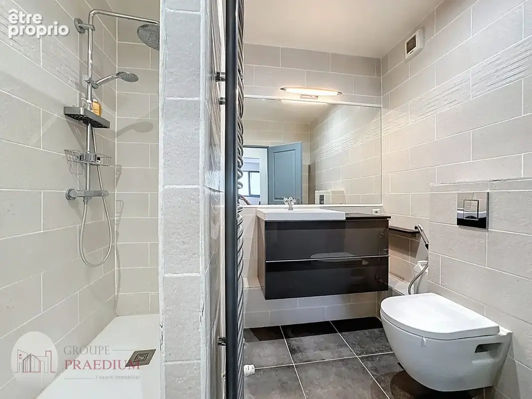 Appartement 53 m² à Paris-8e  - photo 7