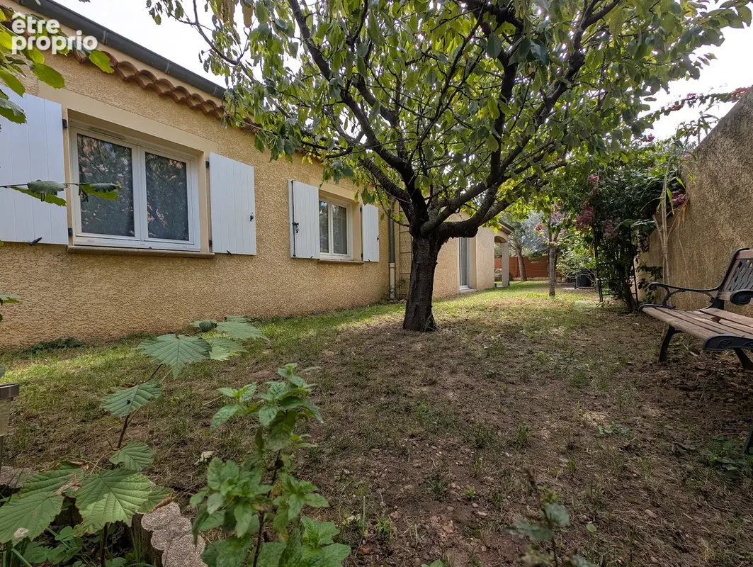 Maison F5 - récente de plein pied  à CORNAS - photo 4