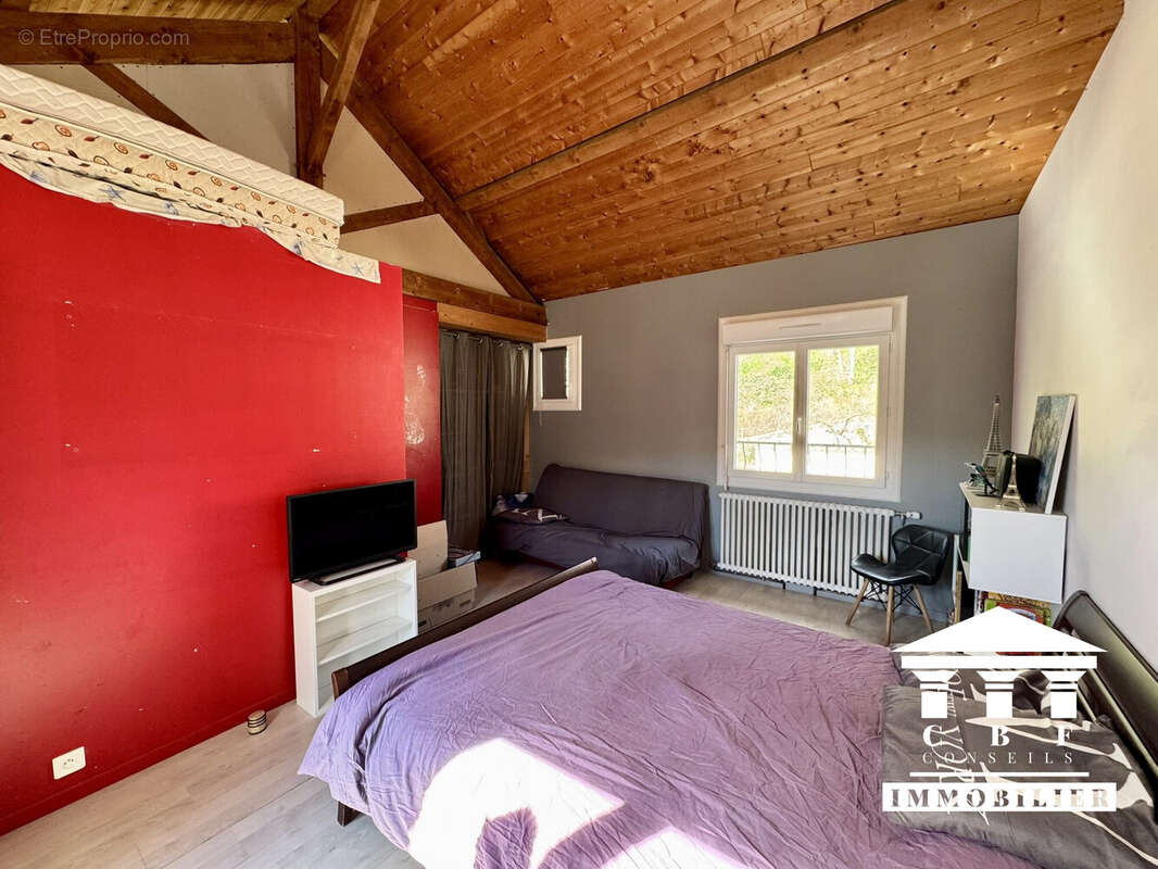 Maison à LE CREUSOT