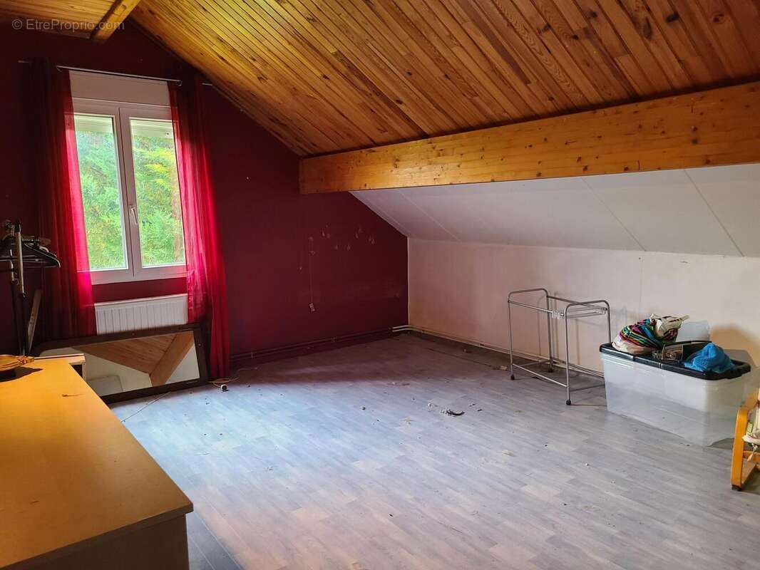 Maison 157 m² à Saint-Denis-Catus  - photo 9