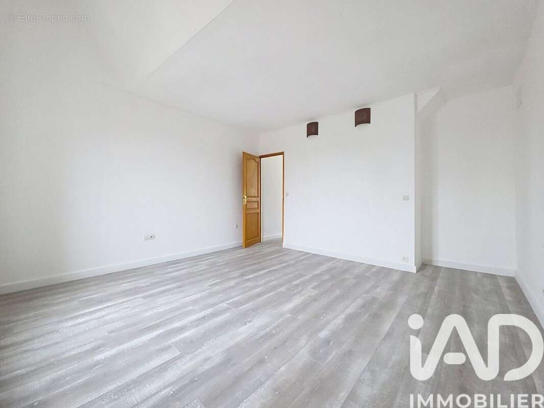 Photo 5 - Maison à ILLIES