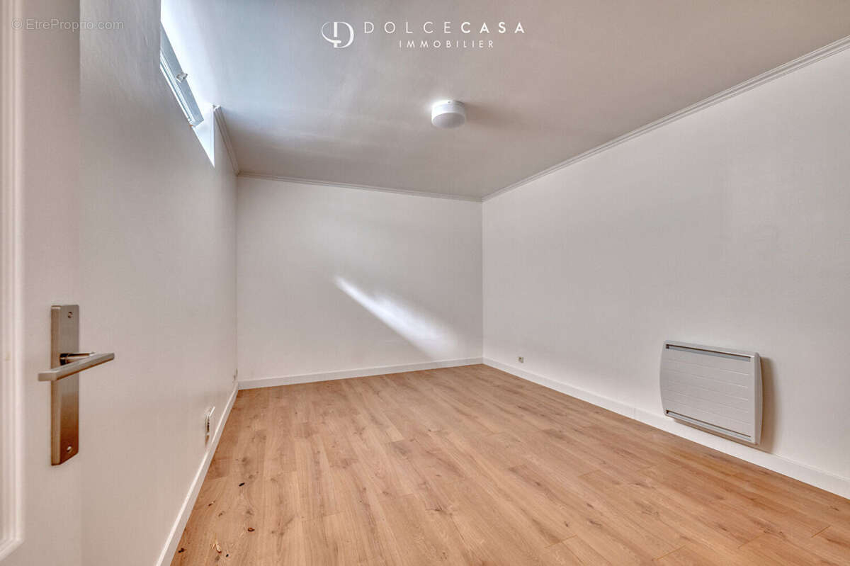 Appartement à LE PERREUX-SUR-MARNE