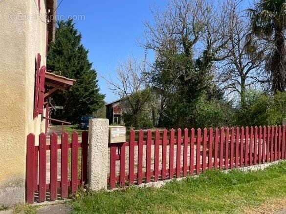 Maison à L&#039;ISLE-DE-NOE