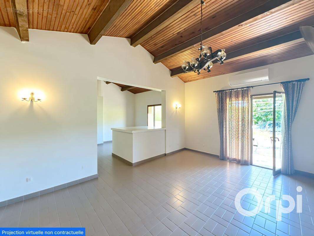 Maison à SAN-GAVINO-DI-CARBINI