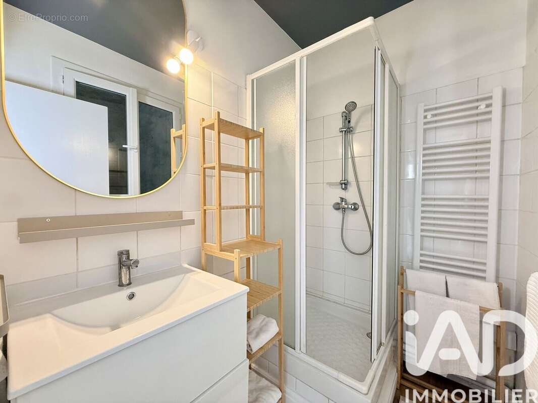 Photo 8 - Appartement à ISSY-LES-MOULINEAUX