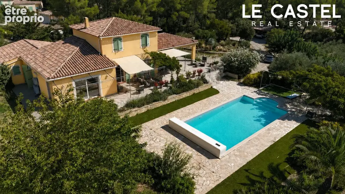 Maison 5 pièces 200 m² à vendre à La Cadiere-D'azur (83740) - photo 3