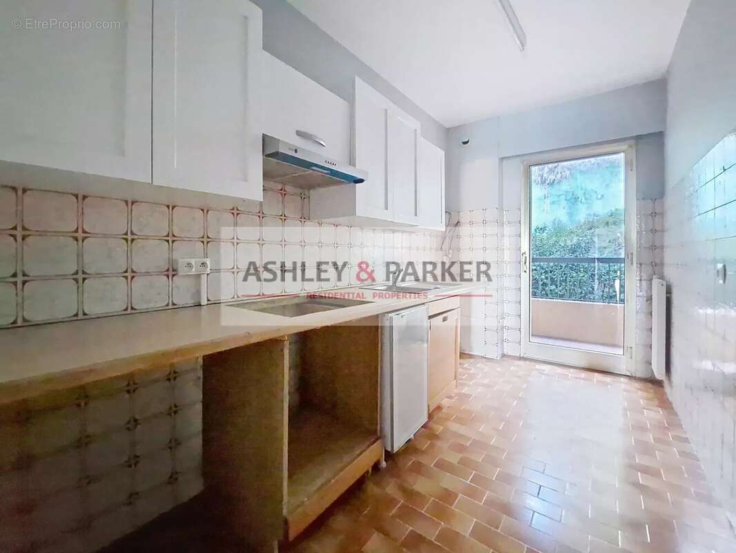 Appartement à BEAULIEU-SUR-MER