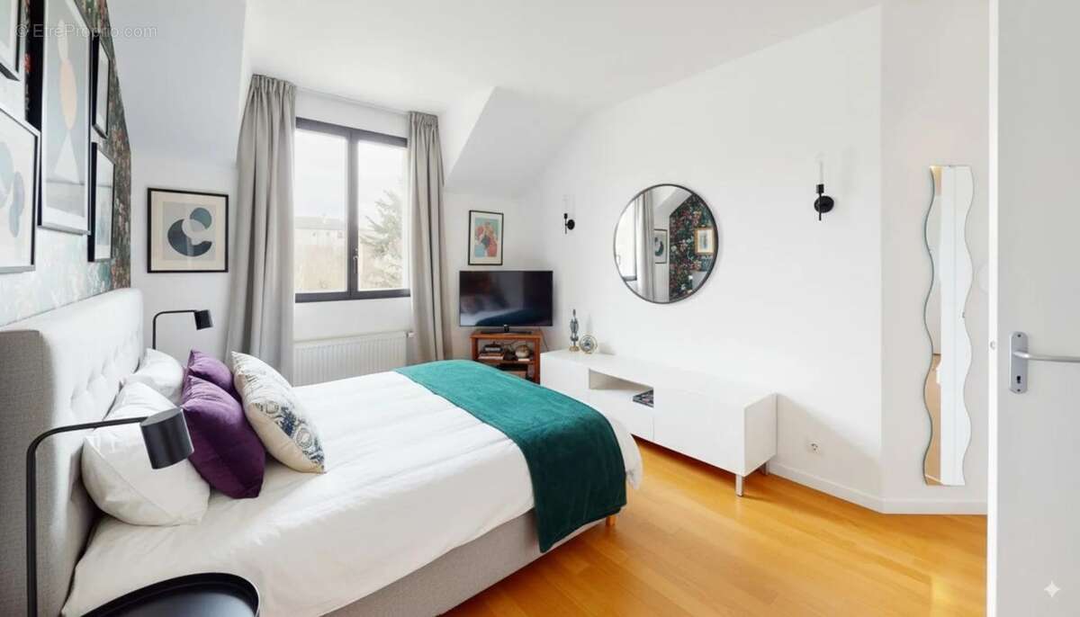 Appartement à SARTROUVILLE