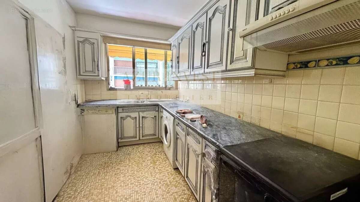 Appartement à ROQUEBRUNE-CAP-MARTIN