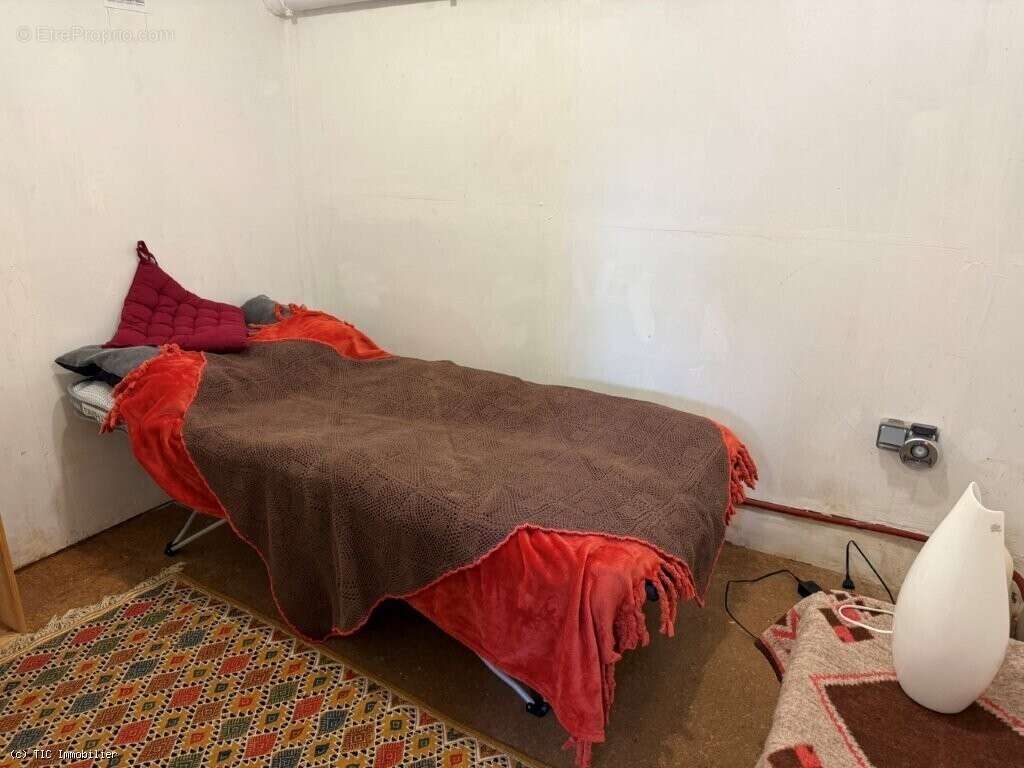 Maison à CHAMPAGNE-MOUTON