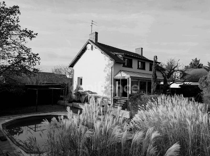 Maison à SAINT-MARCEL