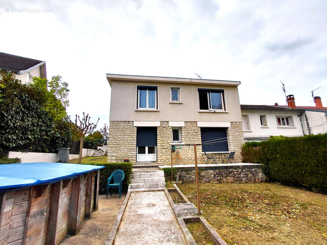 Maison à COULOUNIEIX-CHAMIERS