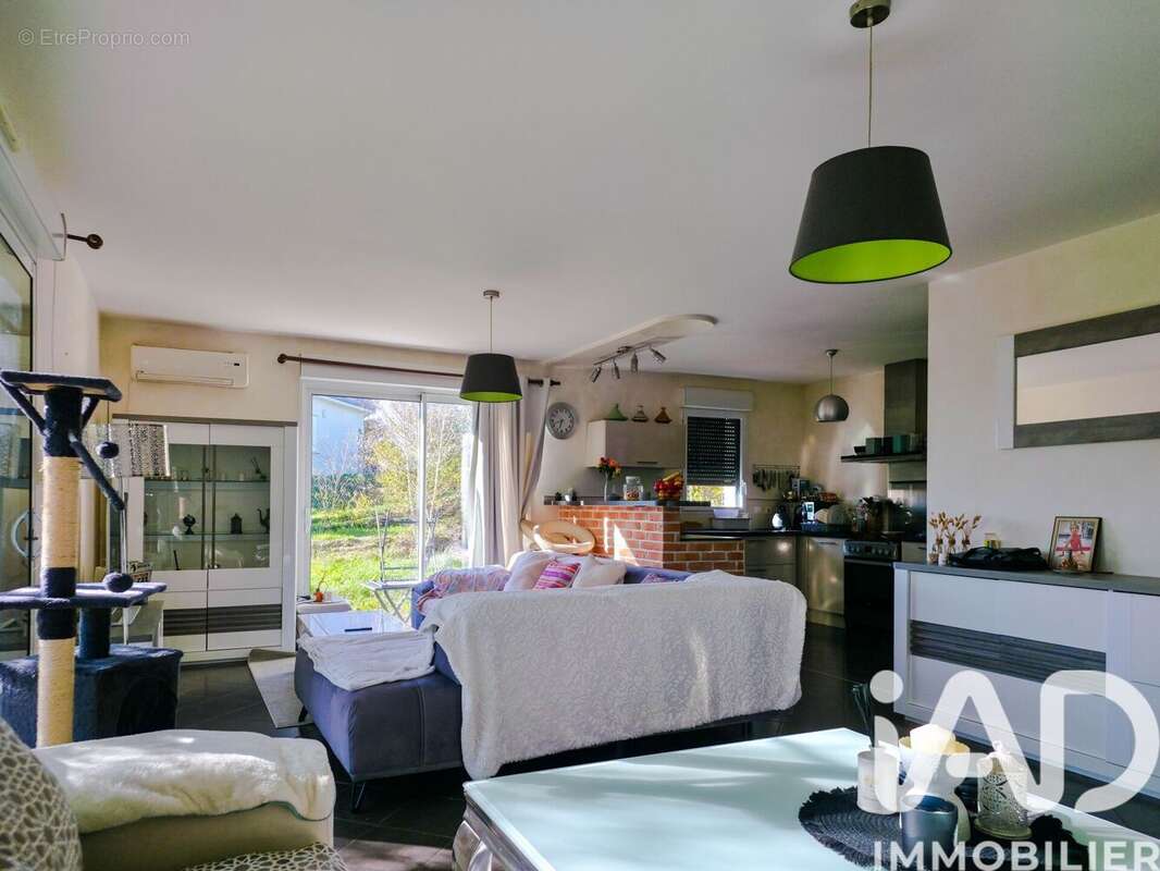 Photo 2 - Maison à DECAZEVILLE