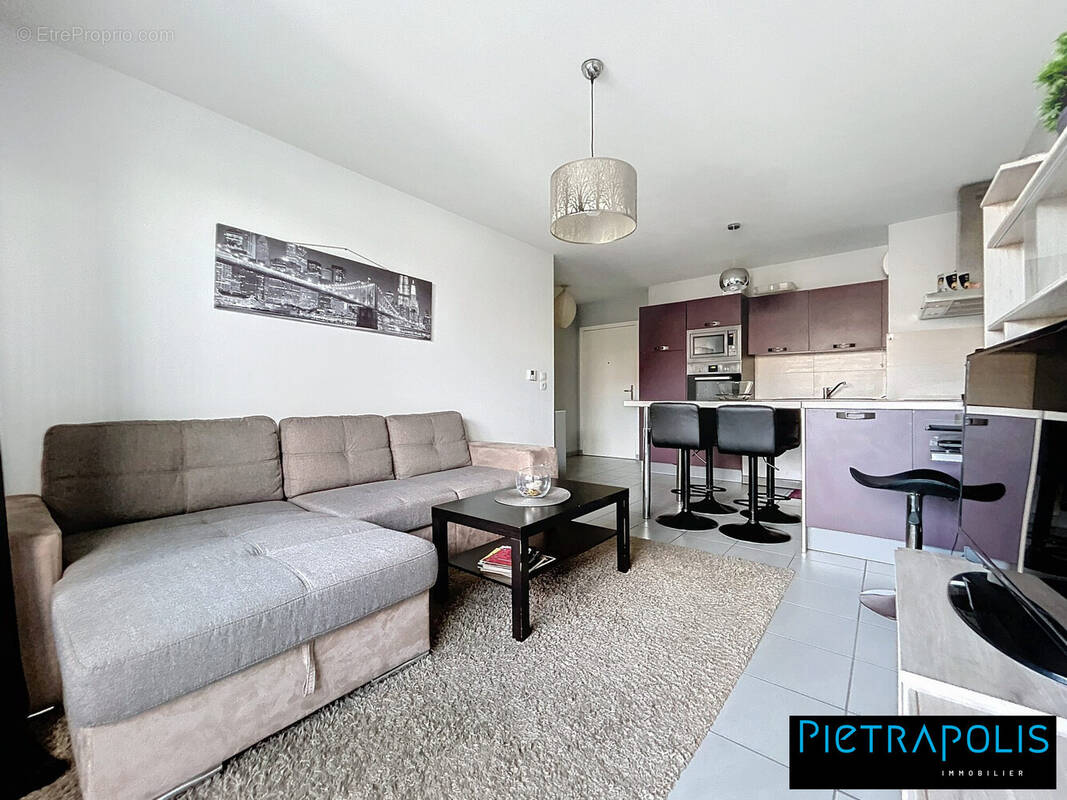 Appartement à SAINT-FONS