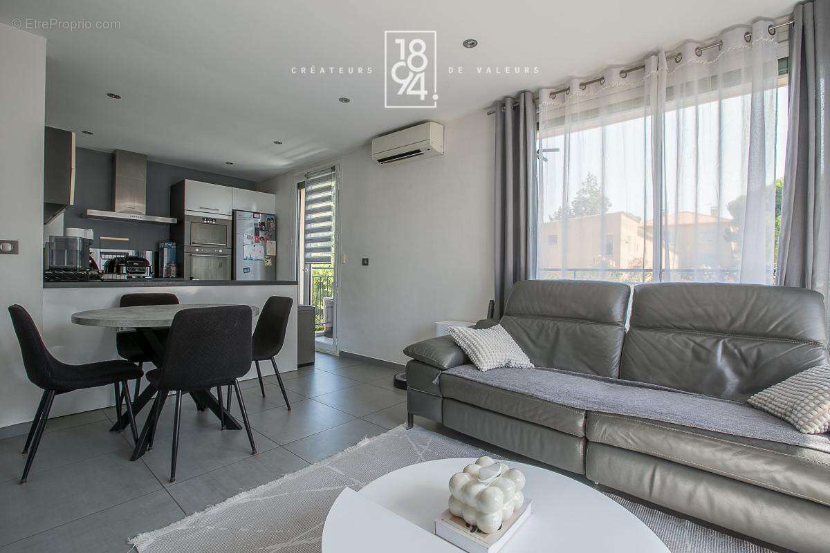 Appartement rénové – T3 61 m² Marseille 13ème - photo 3