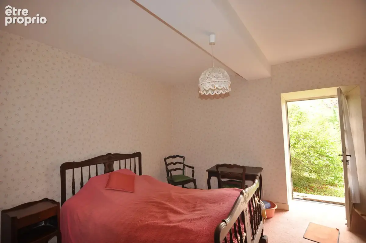 Ancienne ferme à restaurer - 160 m² avec un terrain de 4 794 m² - photo 6