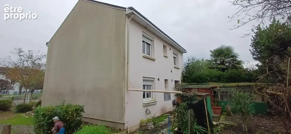 Maison Saint Sylvain d'Anjou (Verrières En Anjou) 6 pièce(s) 100 m2 - photo 3