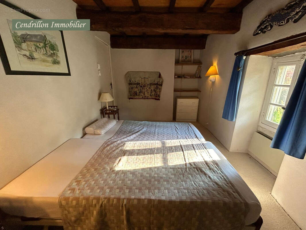 Maison à SAINT-MARTIN-CHATEAU