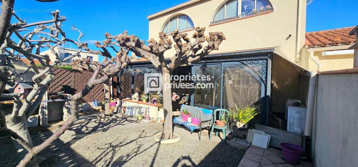 Maison à SAINT-CYPRIEN