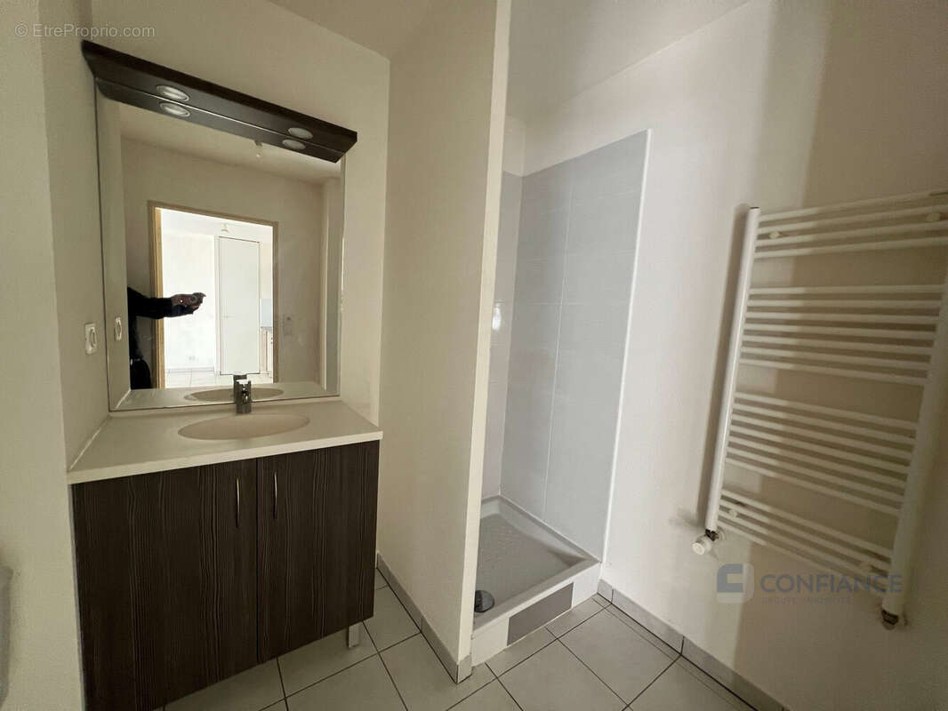 Appartement à VENISSIEUX
