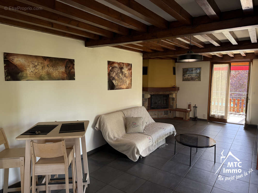 Maison à SAINT-VULBAS