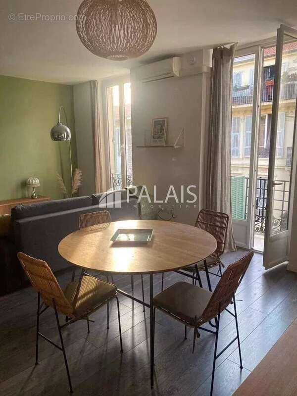 Appartement à NICE