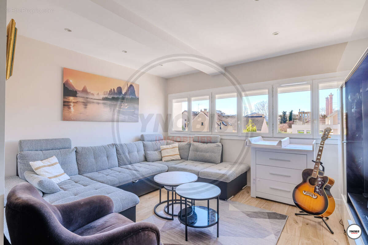 Appartement à POISSY