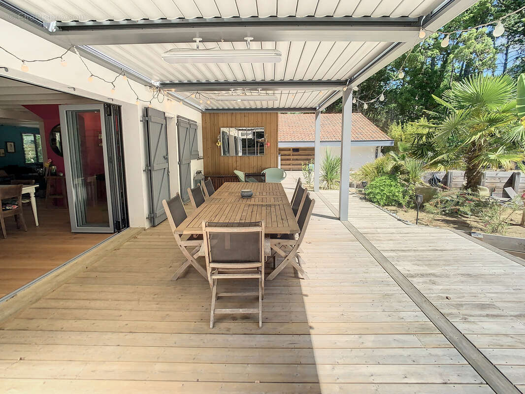 Maison à MOLIETS-ET-MAA