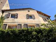 Appartement à THOARD