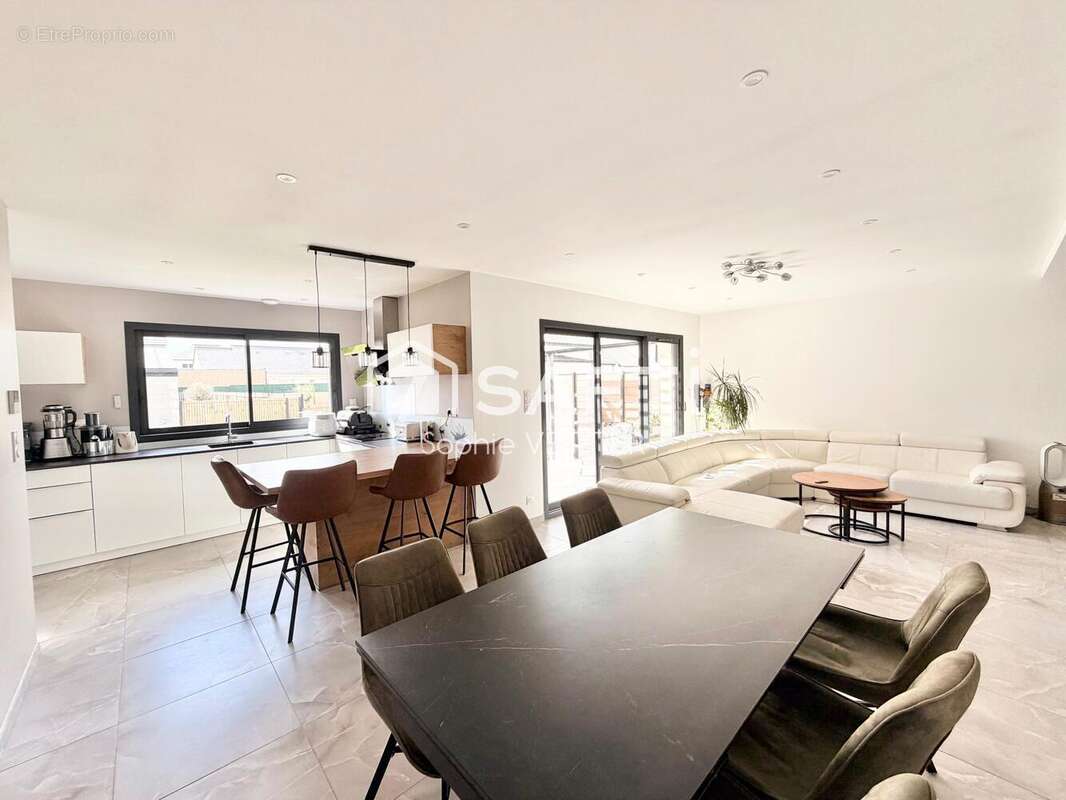 Photo 3 - Maison à VITRE