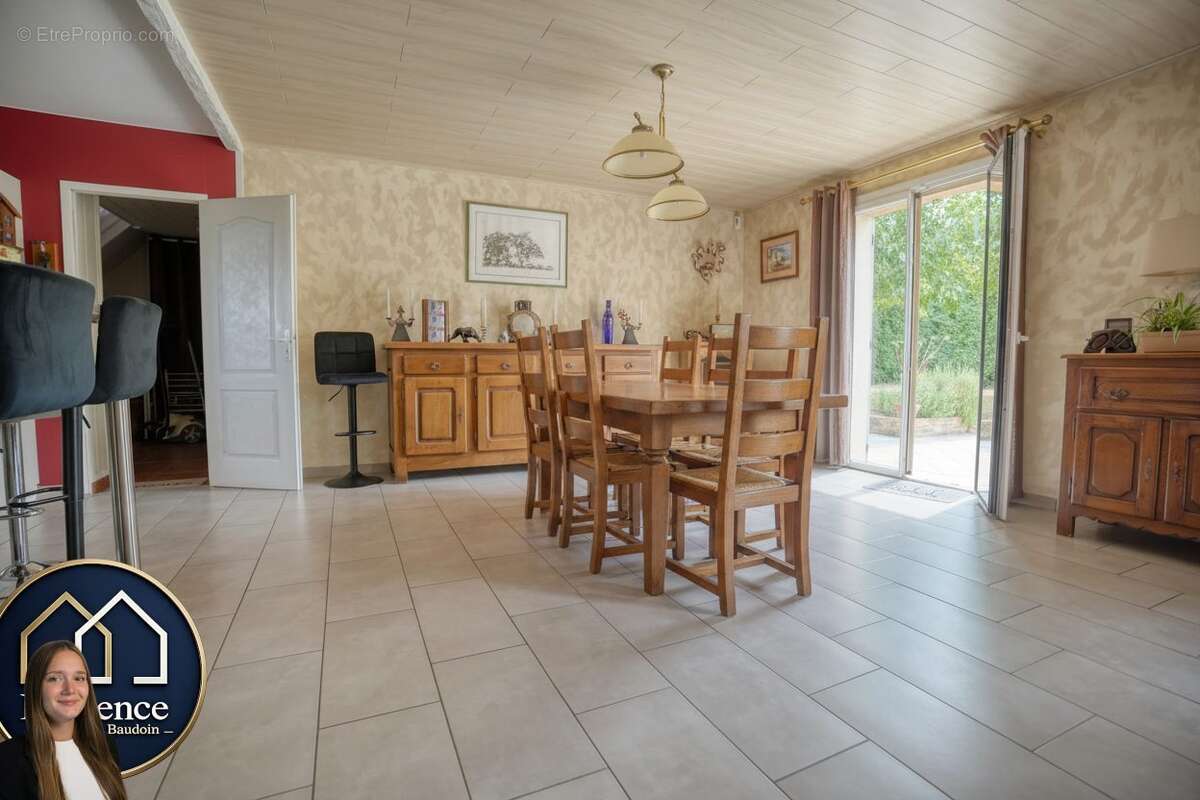 Maison 141 m² à Tremblay-Les-Villages  - photo 5