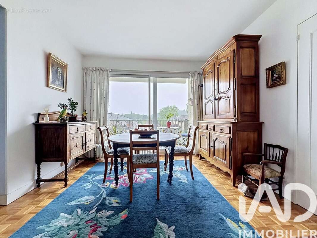 Photo 2 - Appartement à EPERNON